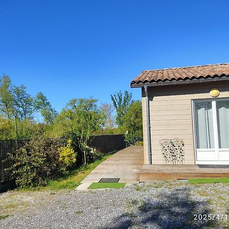 Chambre 20M2 Avec Salle De Bain Privee Dans Maison En Bois 拉沃尔 外观 照片