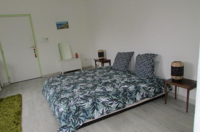 Chambre 20M2 Avec Salle De Bain Privee Dans Maison En Bois 拉沃尔 外观 照片